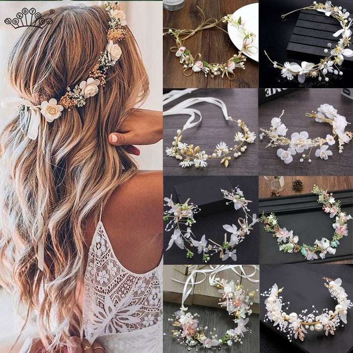 Ornement de cheveux avec fleurs et perles. Plusieurs modèles.